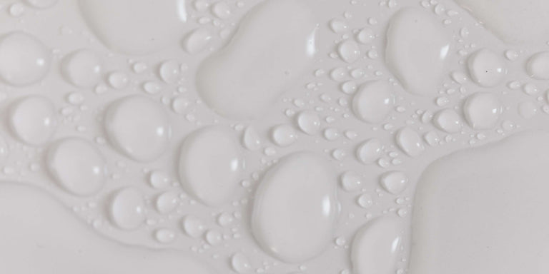 Hypochlorous acid for skin