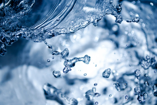 What Is Hypochlorous Acid & Why Is It The Revolutionary New Step In Your Skin Health Routine?
